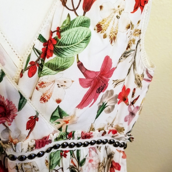 Willow & Clay Floral Mini Dress - Picture 4 of 5